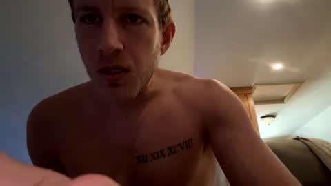 Snapshot of thickdumpster chatting on January 27, 6:52 pm thickdumpster online show from January 27, 6:52 pm