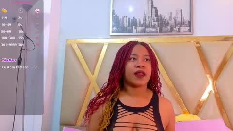 Snapshot of thickeebonyy chatting on September 9, 3:17 am thickeebonyy online show from September 9, 3:17 am