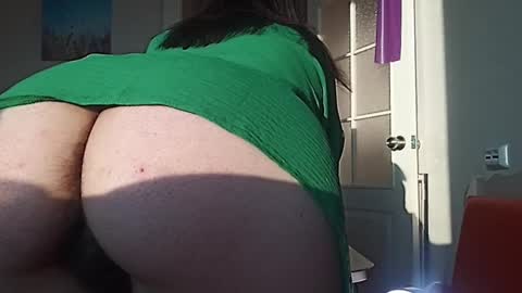 MilkyChoco online show from January 9, 8:13 am