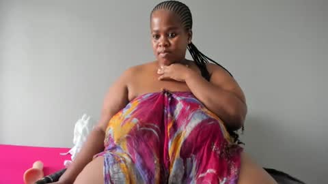 Snapshot of thickleeyanax chatting on January 22, 10:29 am thickleeyanax online show from January 22, 10:29 am