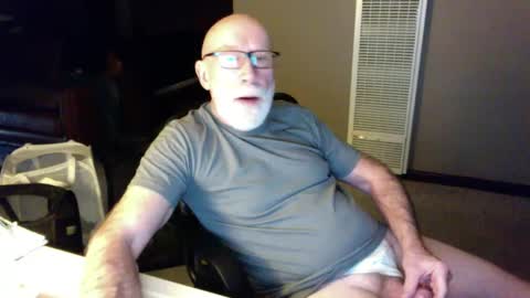 Snapshot of thickmorningwoodinyoualways chatting on December 2, 3:03 pm Thickmorningwoodinyou always online show from December 2, 3:03 pm