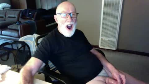 Snapshot of thickmorningwoodinyoualways chatting on September 10, 4:18 pm Thickmorningwoodinyou always online show from September 10, 4:18 pm