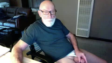 Snapshot of thickmorningwoodinyoualways chatting on September 19, 3:56 pm Thickmorningwoodinyou always online show from September 19, 3:56 pm