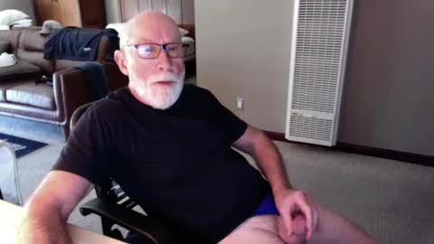 Snapshot of thickmorningwoodinyoualways chatting on October 10, 3:44 pm Thickmorningwoodinyou always online show from October 10, 3:44 pm