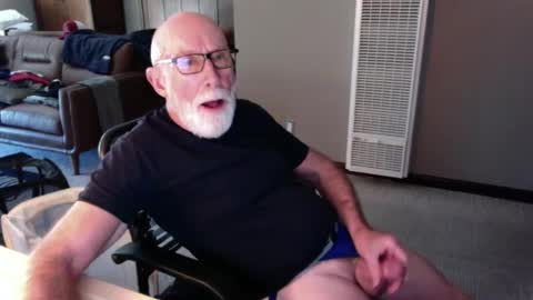 Snapshot of thickmorningwoodinyoualways chatting on October 20, 5:46 pm Thickmorningwoodinyou always online show from October 20, 5:46 pm