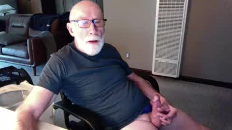 Snapshot of thickmorningwoodinyoualways chatting on October 22, 5:02 pm Thickmorningwoodinyou always online show from October 22, 5:02 pm