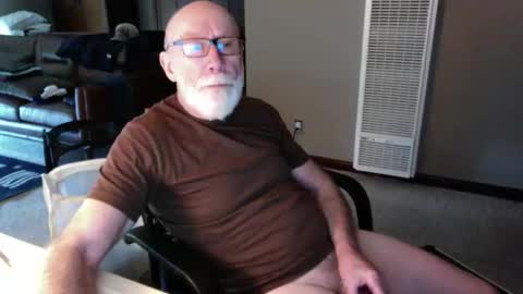 Snapshot of thickmorningwoodinyoualways chatting on November 27, 4:20 pm Thickmorningwoodinyou always online show from November 27, 4:20 pm