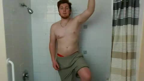 Snapshot of thicknred23 chatting on December 14, 6:12 pm thicknred23 online show from December 14, 6:12 pm