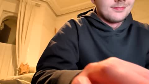 Snapshot of thickplantguy chatting on October 31, 6:31 pm thickplantguy online show from October 31, 6:31 pm