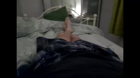 Snapshot of thicksingarters chatting on November 28, 5:21 am thicksingarters online show from November 28, 5:21 am