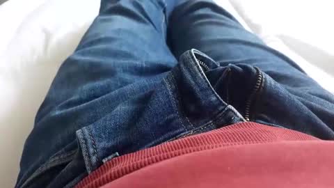 Snapshot of thicksingarters chatting on December 16, 12:43 pm thicksingarters online show from December 16, 12:43 pm