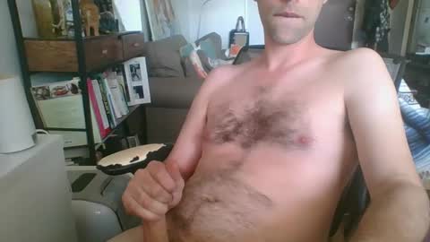 Snapshot of thickty chatting on September 19, 5:57 pm thickty online show from September 19, 5:57 pm