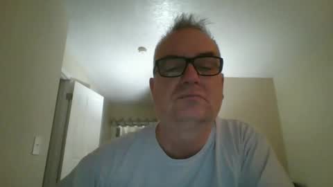 Snapshot of thickwhiteload chatting on January 2, 5:39 pm thickwhiteload online show from January 2, 5:39 pm