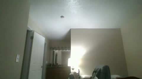 Snapshot of thickwhiteload chatting on February 1, 3:39 pm thickwhiteload online show from February 1, 3:39 pm