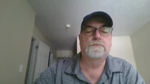 Snapshot of thickwhiteload chatting on December 15, 6:23 pm thickwhiteload online show from December 15, 6:23 pm