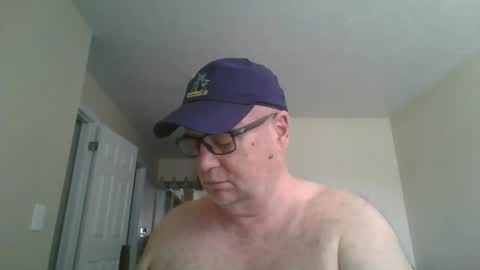 thickwhiteload online show from May 13, 5:10 pm