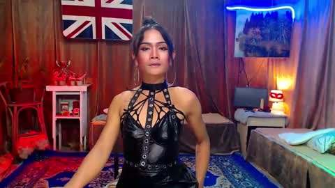 Snapshot of thightanix chatting on January 24, 1:36 pm Ashley online show from January 24, 1:36 pm