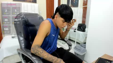 Snapshot of thiiago_collins chatting on July 15, 10:48 pm THIAGO COLLINS online show from July 15, 10:48 pm