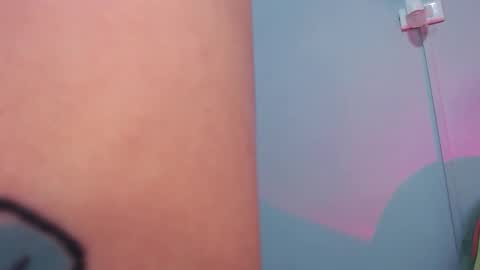 sara online show from January 12, 3:23 am