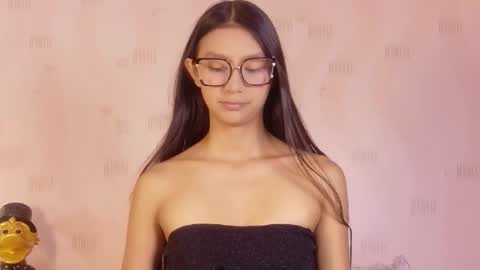 Snapshot of thin_eva chatting on February 14, 12:57 pm Eva online show from February 14, 12:57 pm