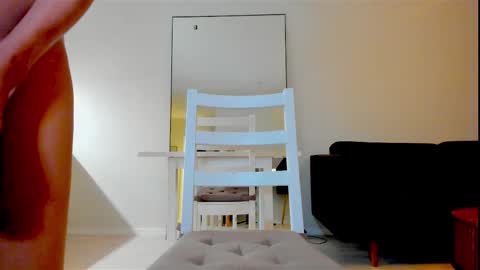 Snapshot of thippy69 chatting on November 6, 4:52 pm PORN STAR THIPPY69 online show from November 6, 4:52 pm