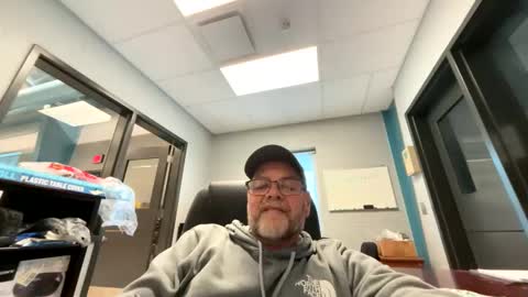 thisguy374 online show from December 18, 6:03 pm