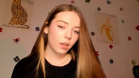 Amelia  shows on mondays fridays and sundays  if anything changes im giving updates on my fansly  online show from October 5, 4:27 pm