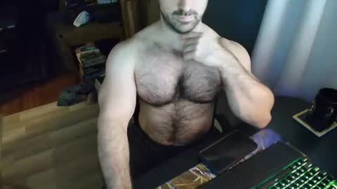 Snapshot of thisisjack13136969 chatting on October 16, 4:57 am thisisjack13136969 online show from October 16, 4:57 am