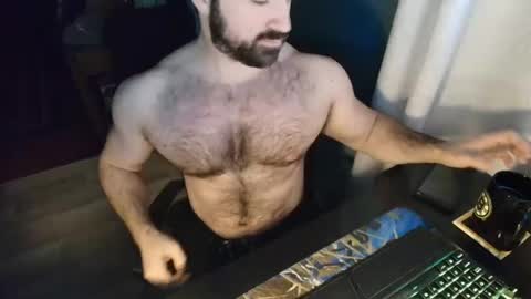 Snapshot of thisisjack13136969 chatting on November 18, 6:18 am thisisjack13136969 online show from November 18, 6:18 am