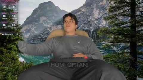 Snapshot of thom_ohtani chatting on April 23, 11:29 pm thom_ohtani online show from April 23, 11:29 pm
