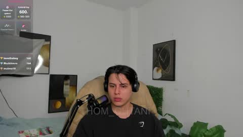 Snapshot of thom_ohtani chatting on June 6, 5:50 pm thom_ohtani online show from June 6, 5:50 pm