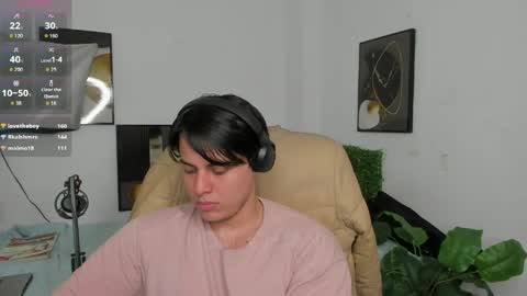 Snapshot of thom_ohtani chatting on June 9, 6:58 am thom_ohtani online show from June 9, 6:58 am