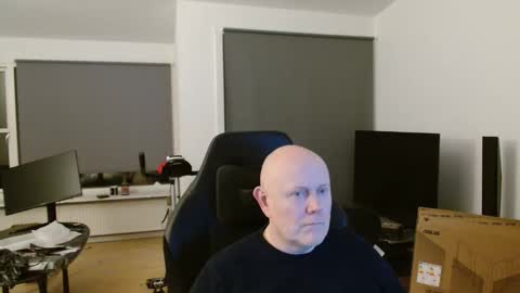 thomas315627 online show from March 21, 8:23 pm