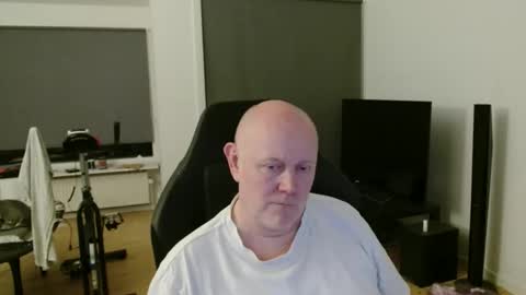 thomas315627 online show from May 30, 8:39 pm
