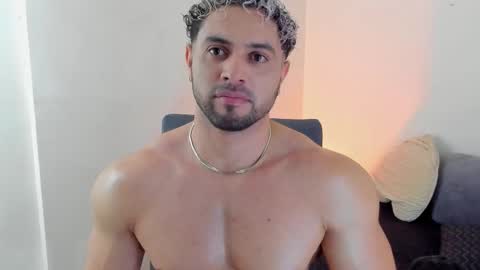 Thomas Brandon online show from March 4, 2:39 am