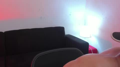 Thomas Brandon online show from March 27, 8:26 am