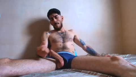 Snapshot of thomas_ks11 chatting on July 12, 8:11 pm thomas_ks11 online show from July 12, 8:11 pm