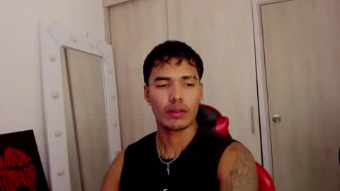 Thomas online show from February 20, 2:30 am