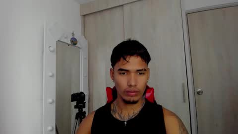 Thomas online show from March 27, 6:18 pm