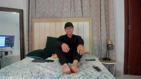 thomas_millers online show from April 8, 1:16 am