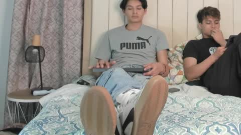 thomas_millers online show from April 13, 1:00 am