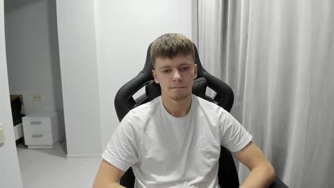 Snapshot of thomas_shelbivip chatting on January 28, 4:41 pm Tomas online show from January 28, 4:41 pm