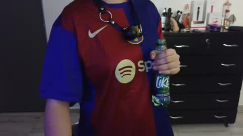 Snapshot of thomascooper_cams chatting on January 30, 3:33 am VALERIA online show from January 30, 3:33 am