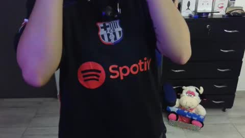 Snapshot of thomascooper_cams chatting on March 3, 4:03 am VALERIA online show from March 3, 4:03 am