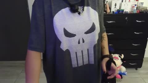 Snapshot of thomascooper_cams chatting on March 11, 1:16 am VALERIA online show from March 11, 1:16 am