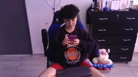 Snapshot of thomascooper_cams chatting on March 12, 7:06 pm VALERIA online show from March 12, 7:06 pm