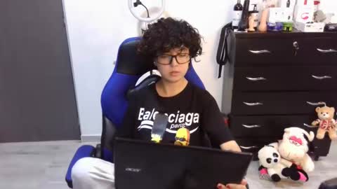 Snapshot of thomascooper_cams chatting on September 17, 7:26 pm VALERIA online show from September 17, 7:26 pm