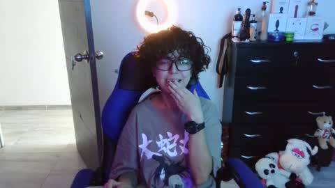 Snapshot of thomascooper_cams chatting on October 9, 7:23 pm VALERIA online show from October 9, 7:23 pm