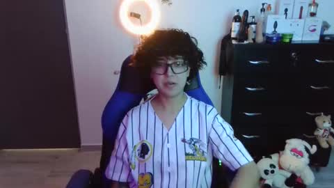 Snapshot of thomascooper_cams chatting on October 12, 6:29 pm VALERIA online show from October 12, 6:29 pm