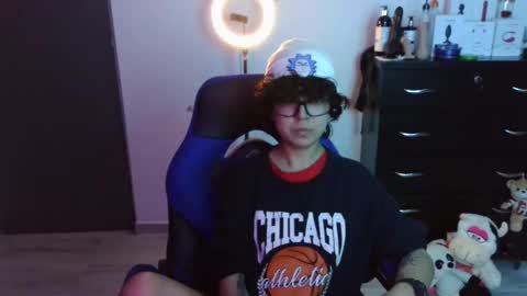 Snapshot of thomascooper_cams chatting on October 26, 12:27 am VALERIA online show from October 26, 12:27 am